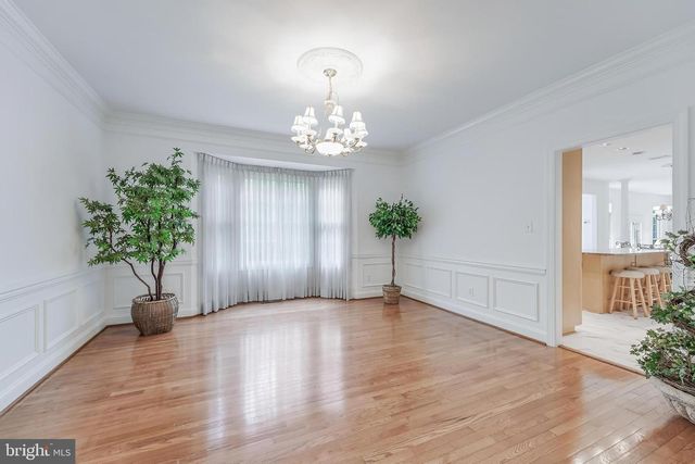 1051 NORTHFALLS CT, Great Falls, VA 22066