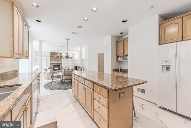 1051 NORTHFALLS CT, Great Falls, VA 22066