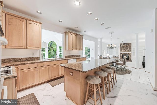 1051 NORTHFALLS CT, Great Falls, VA 22066