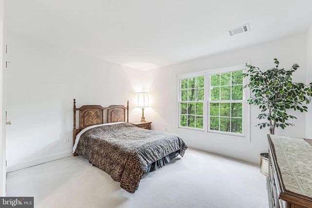 1051 NORTHFALLS CT, Great Falls, VA 22066