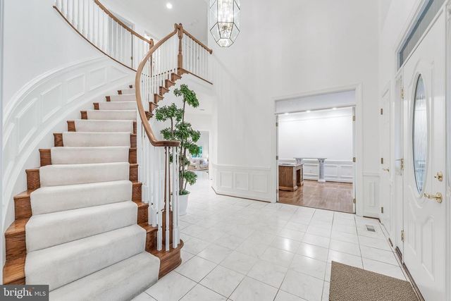 1051 NORTHFALLS CT, Great Falls, VA 22066