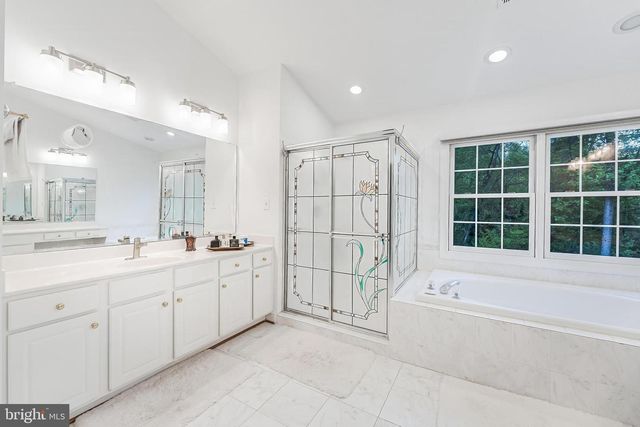 1051 NORTHFALLS CT, Great Falls, VA 22066