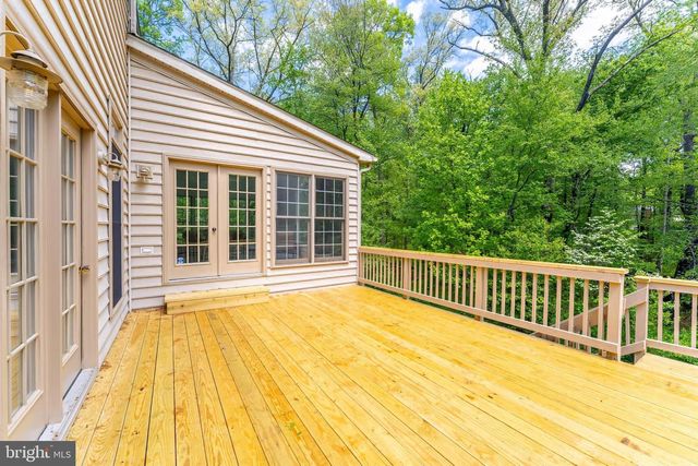 1051 NORTHFALLS CT, Great Falls, VA 22066
