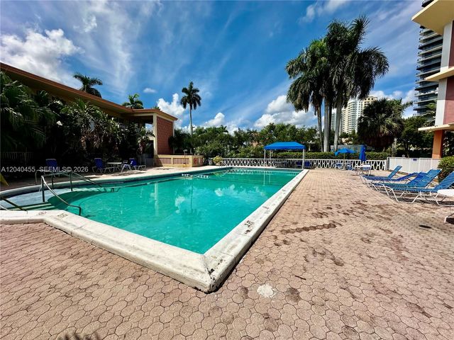 26 Diplomat Parkway 2368, Hallandale Beach, FL 33009