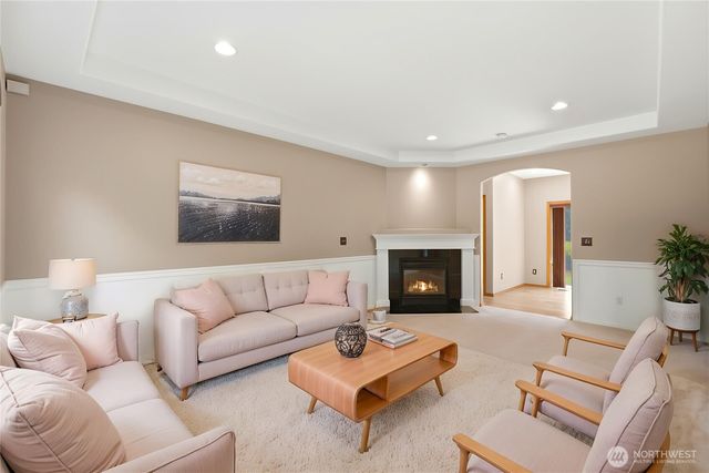 8206 211th Avenue SE, Snohomish, WA 98290