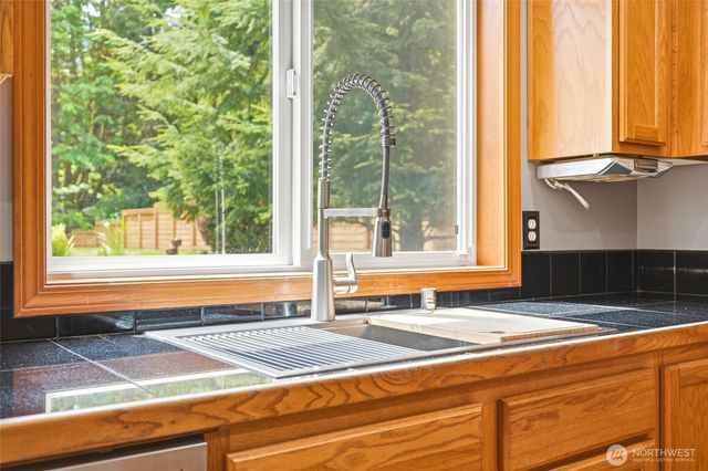 8206 211th Avenue SE, Snohomish, WA 98290