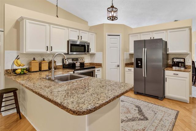 22733 STALLION DRIVE, Sorrento, FL 32776