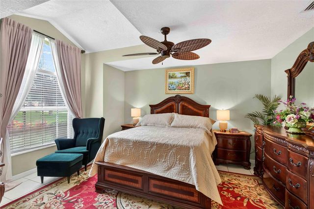 22733 STALLION DRIVE, Sorrento, FL 32776