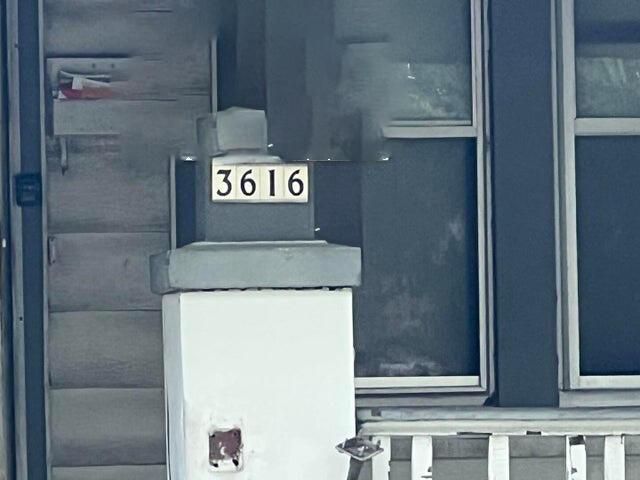 3616 N 16th STREET, Milwaukee, WI 53206