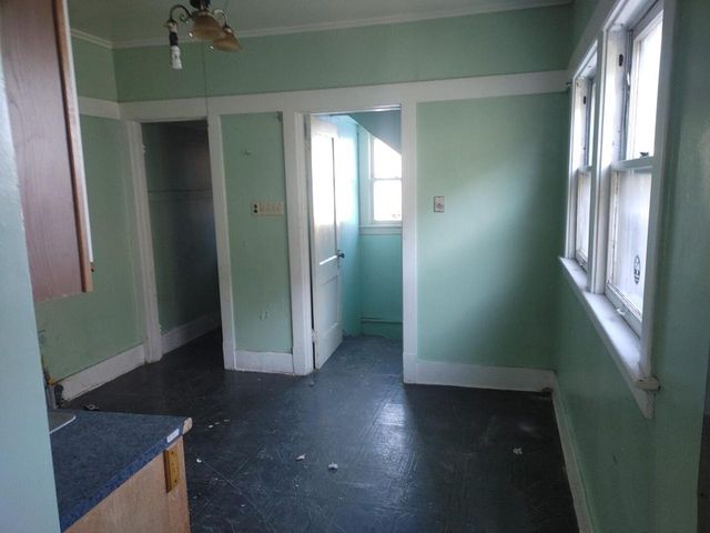 3616 N 16th STREET, Milwaukee, WI 53206