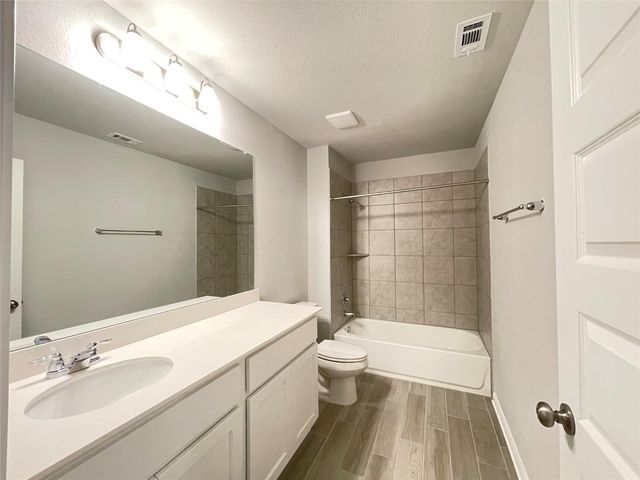 316 McLintock RD, Jarrell, TX 76537