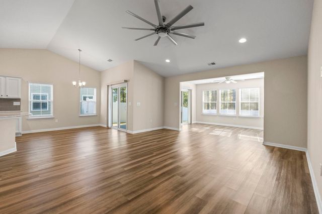 3725 Park Pointe Ave., Little River, SC 29566