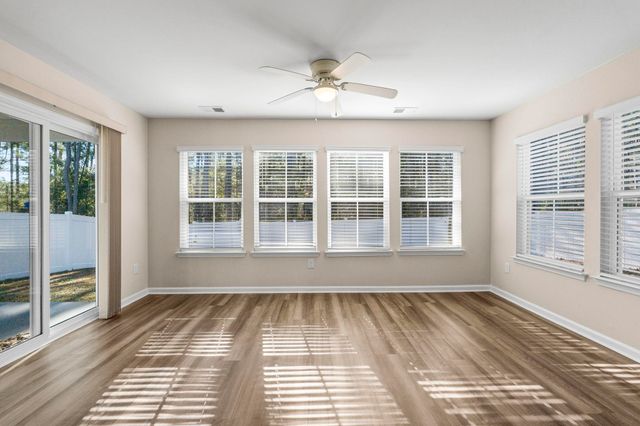 3725 Park Pointe Ave., Little River, SC 29566