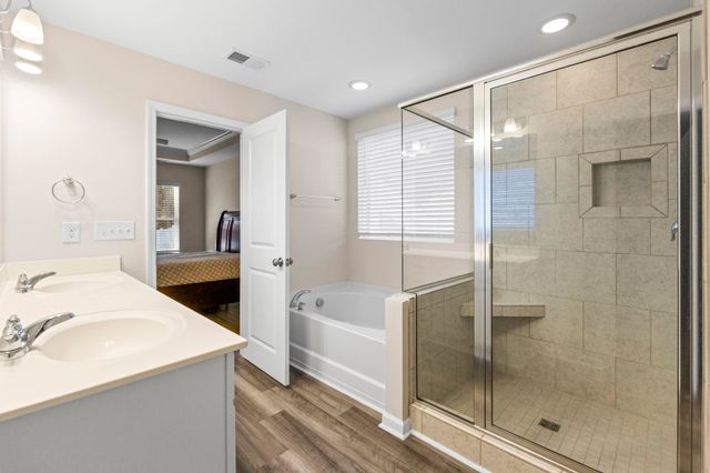 3725 Park Pointe Ave., Little River, SC 29566