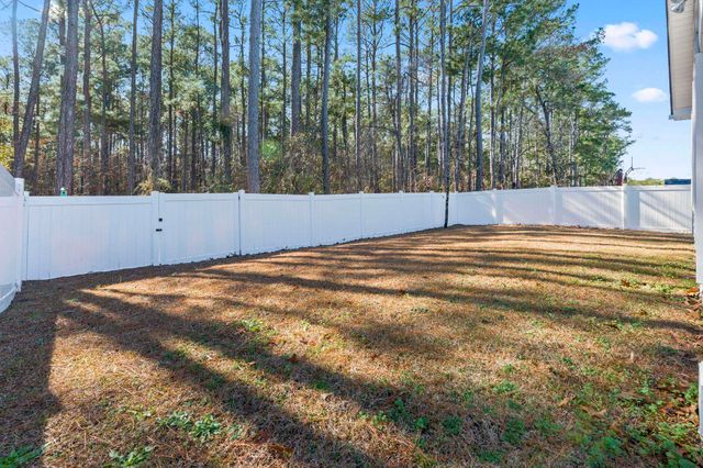 3725 Park Pointe Ave., Little River, SC 29566