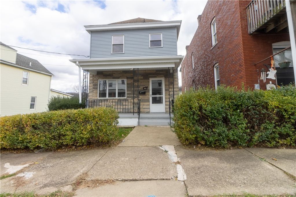 604 Duquesne Ave, Canonsburg, PA 15317