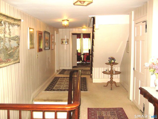 9 Chelsea Parade South, Norwich, CT 06360