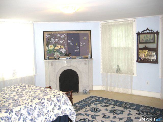 9 Chelsea Parade South, Norwich, CT 06360
