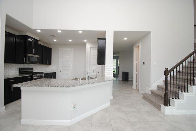8834 Arch Rock Drive, Cypress, TX 77433