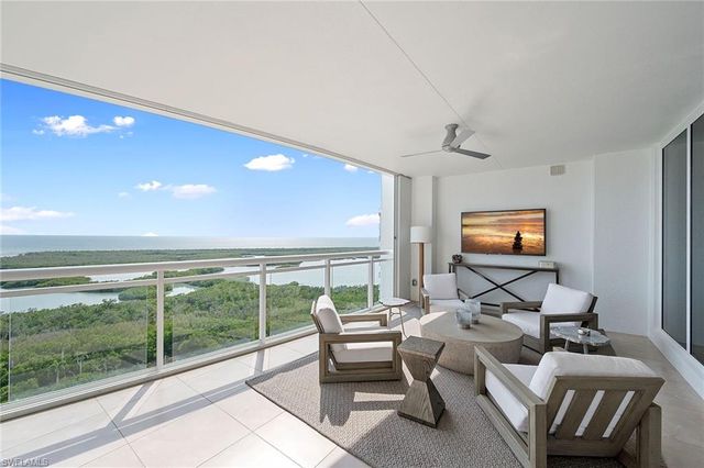13915 Old Coast RD 2205, Naples, FL 34110