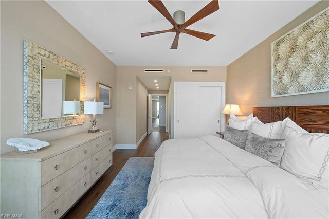 13915 Old Coast RD 2205, Naples, FL 34110