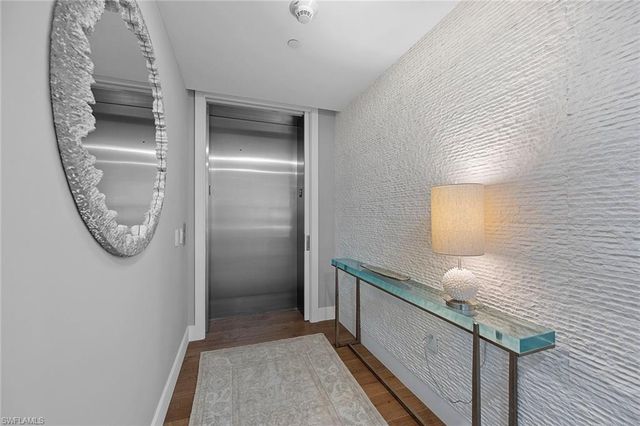 13915 Old Coast RD 2205, Naples, FL 34110