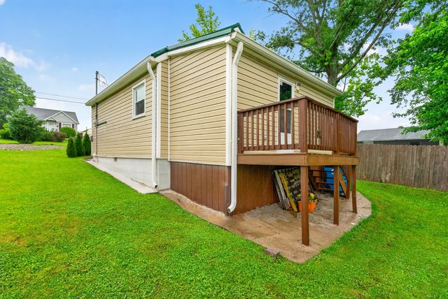 689 Fairview Court, Harrodsburg, KY 40330