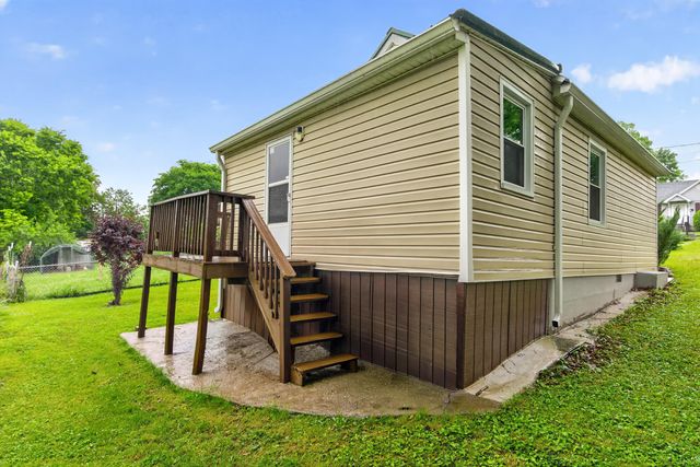 689 Fairview Court, Harrodsburg, KY 40330