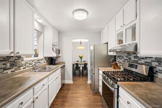 1658 S Ironton Street, Aurora, CO 80012