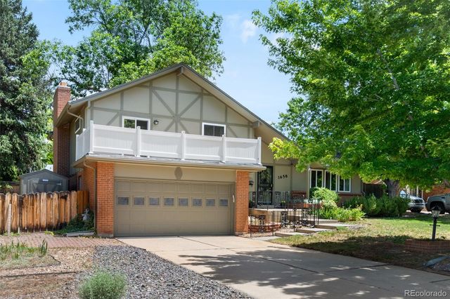1658 S Ironton Street, Aurora, CO 80012