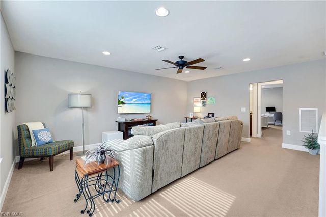16345 Camden Lakes CIR, Naples, FL 34110