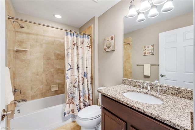 16345 Camden Lakes CIR, Naples, FL 34110
