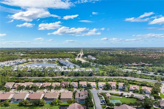 16345 Camden Lakes CIR, Naples, FL 34110