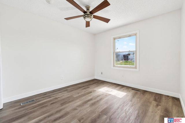 5327 S 53rd Street, Lincoln, NE 68516
