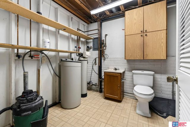 5327 S 53rd Street, Lincoln, NE 68516