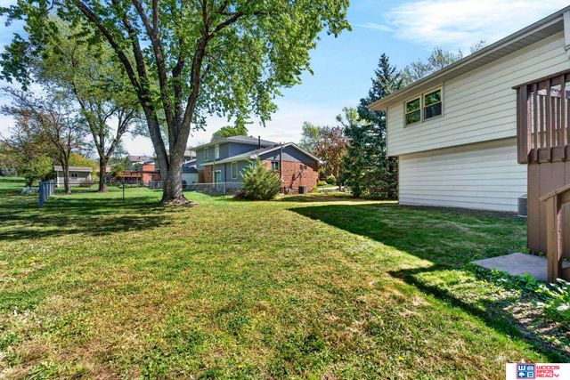 5327 S 53rd Street, Lincoln, NE 68516