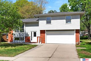 5327 S 53rd Street, Lincoln, NE 68516
