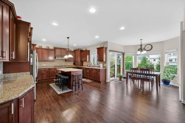 4231 Honey Locust Drive, Naperville, IL 60564