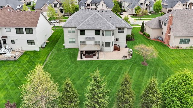 4231 Honey Locust Drive, Naperville, IL 60564