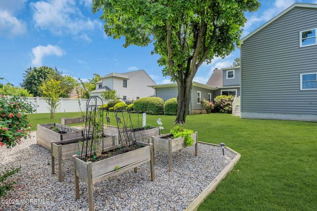 1212 Ivanhoe Path, Manasquan, NJ 08736