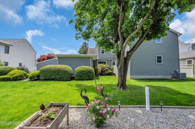 1212 Ivanhoe Path, Manasquan, NJ 08736