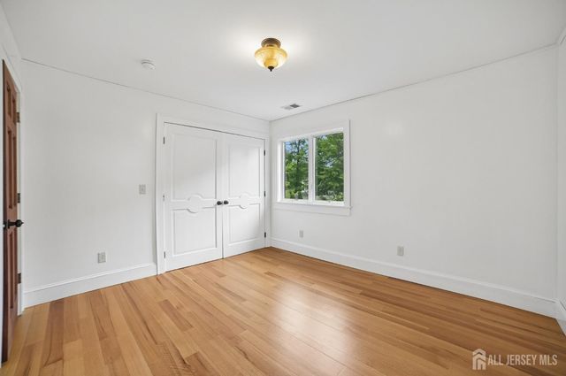 3811 Park Avenue, Edison, NJ 08820