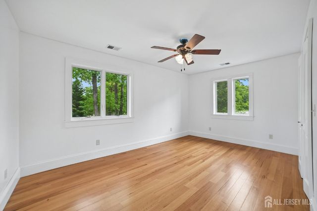 3811 Park Avenue, Edison, NJ 08820