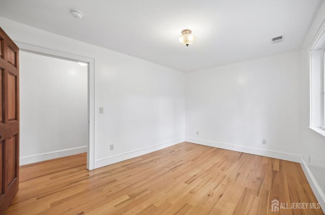 3811 Park Avenue, Edison, NJ 08820
