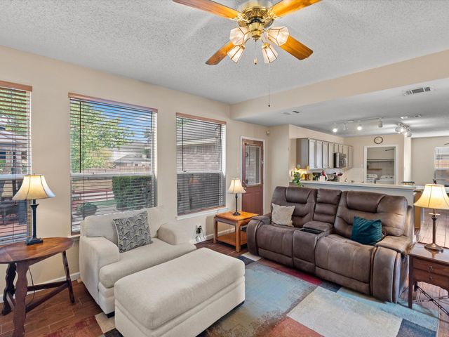 7501 Gillon Drive, Rowlett, TX 75089