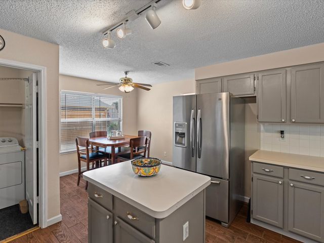 7501 Gillon Drive, Rowlett, TX 75089
