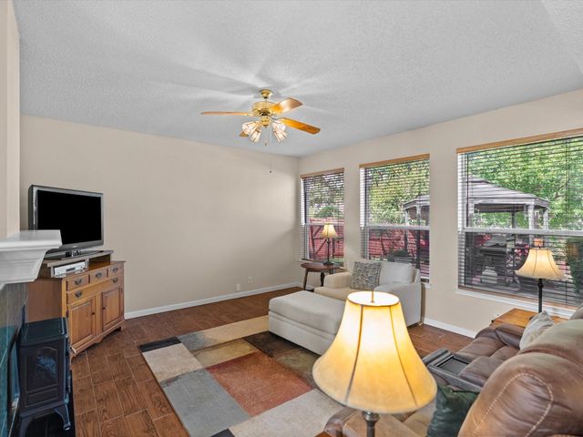 7501 Gillon Drive, Rowlett, TX 75089