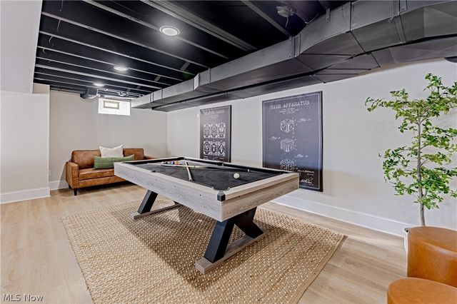 7532 State Route 43, Kent, OH 44240