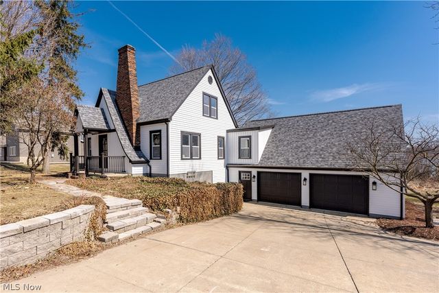 7532 State Route 43, Kent, OH 44240