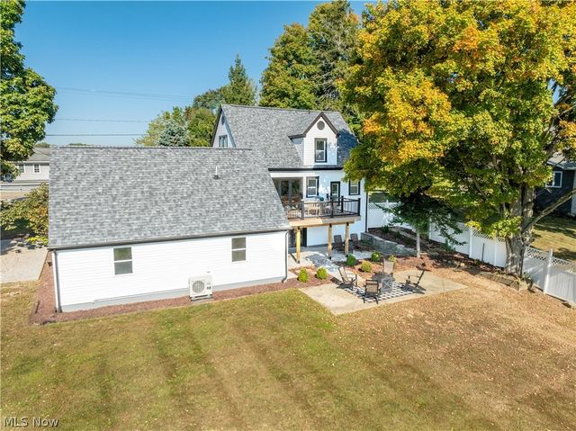 7532 State Route 43, Kent, OH 44240